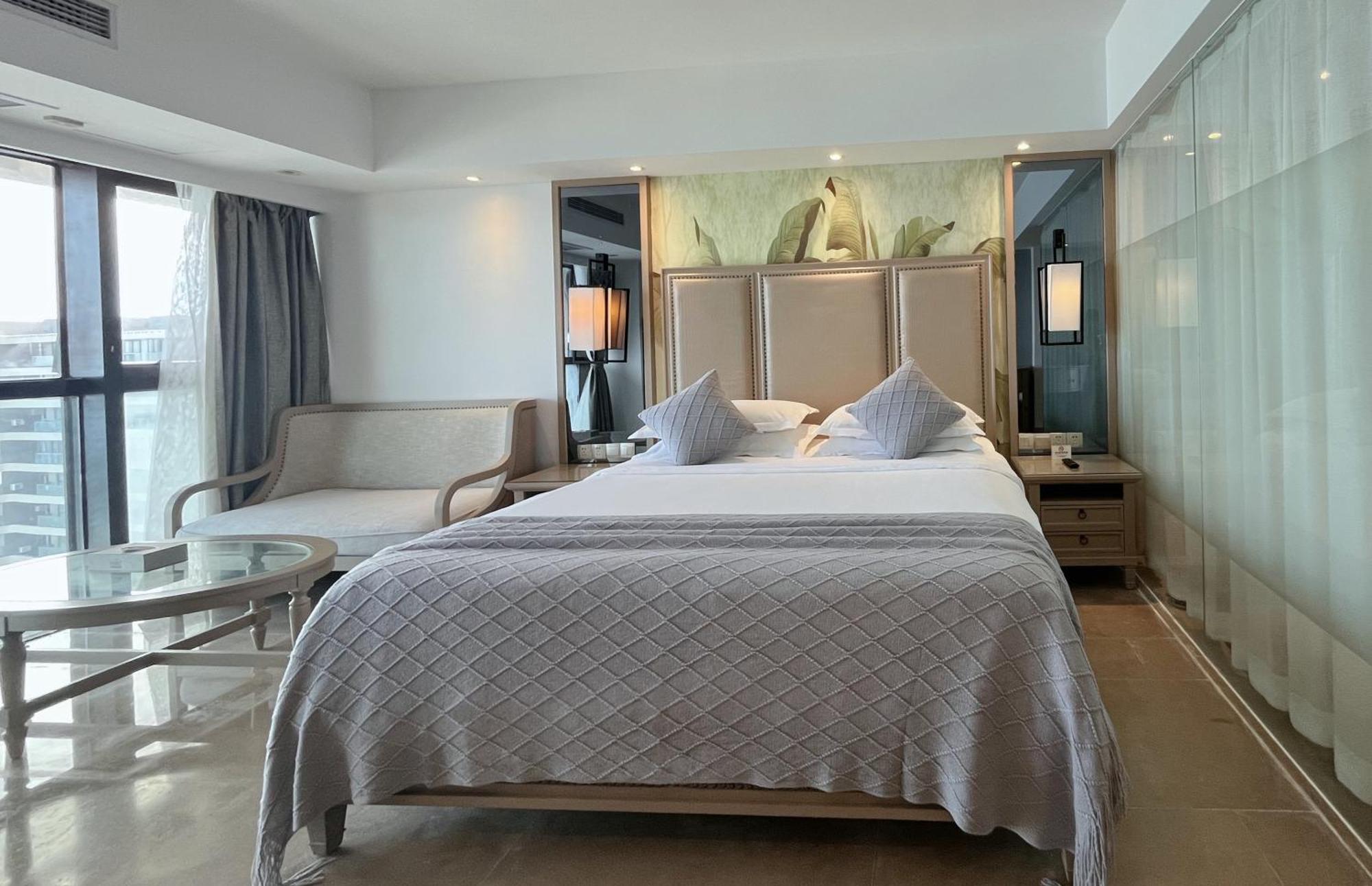 Barry Boutique Hotel Sanya Bagian luar foto