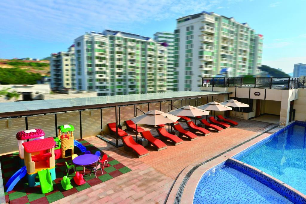 Barry Boutique Hotel Sanya Bagian luar foto